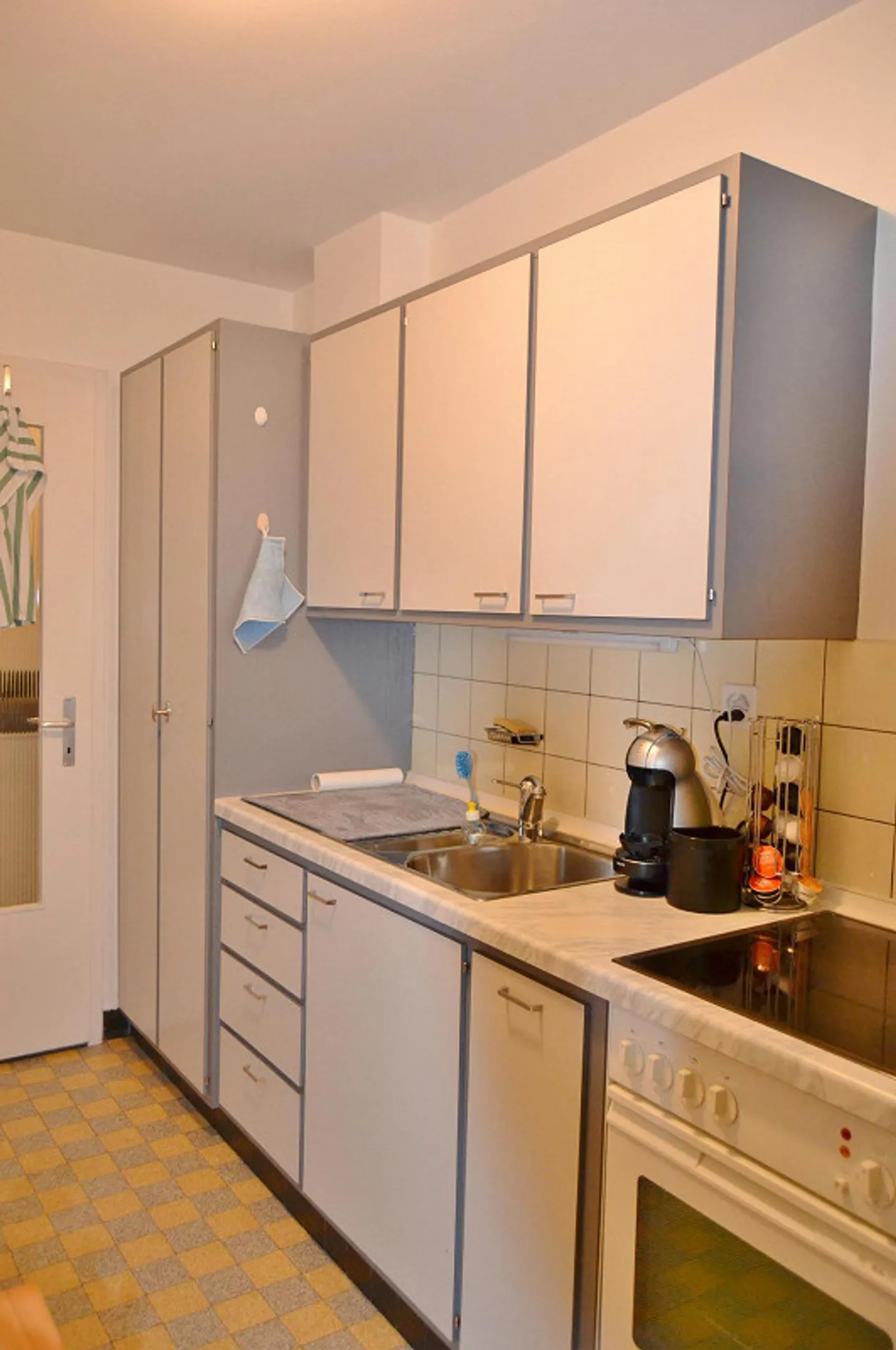 Appartamento 2.0 camere affascinante a Allschwil - Foto 4 di 5