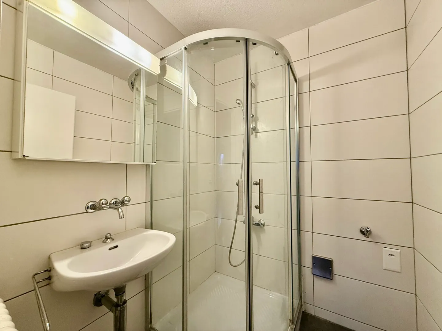 MISERY-COURTION / 4,5 Zimmer - Foto 3 von 9