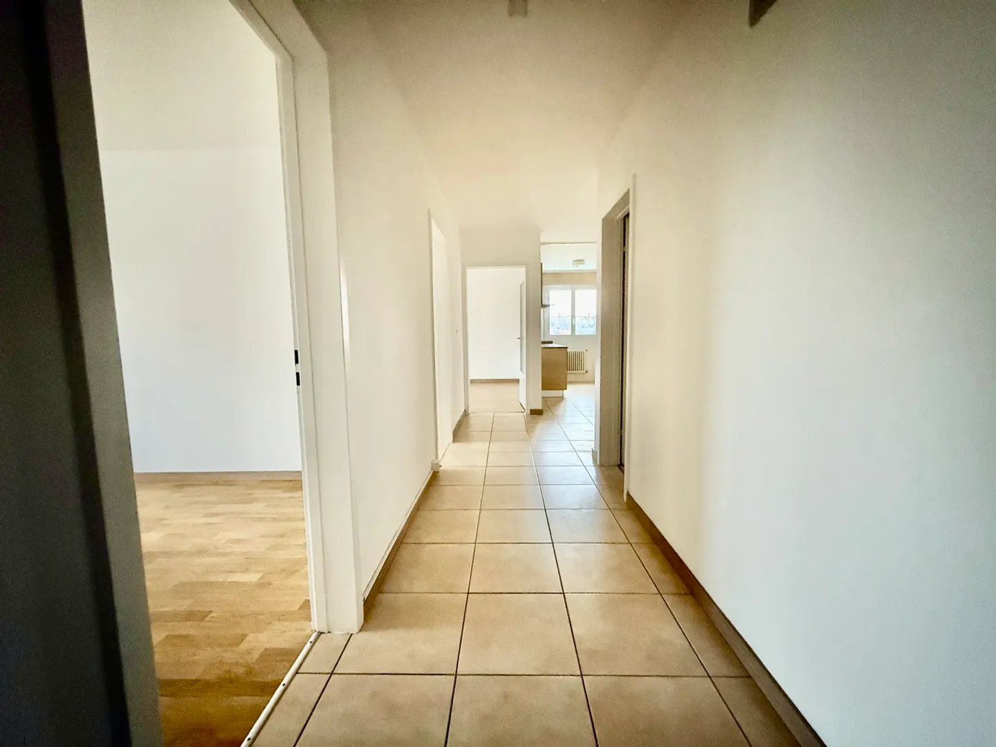 MISERY-COURTION / 4,5 Zimmer - Foto 4 von 9