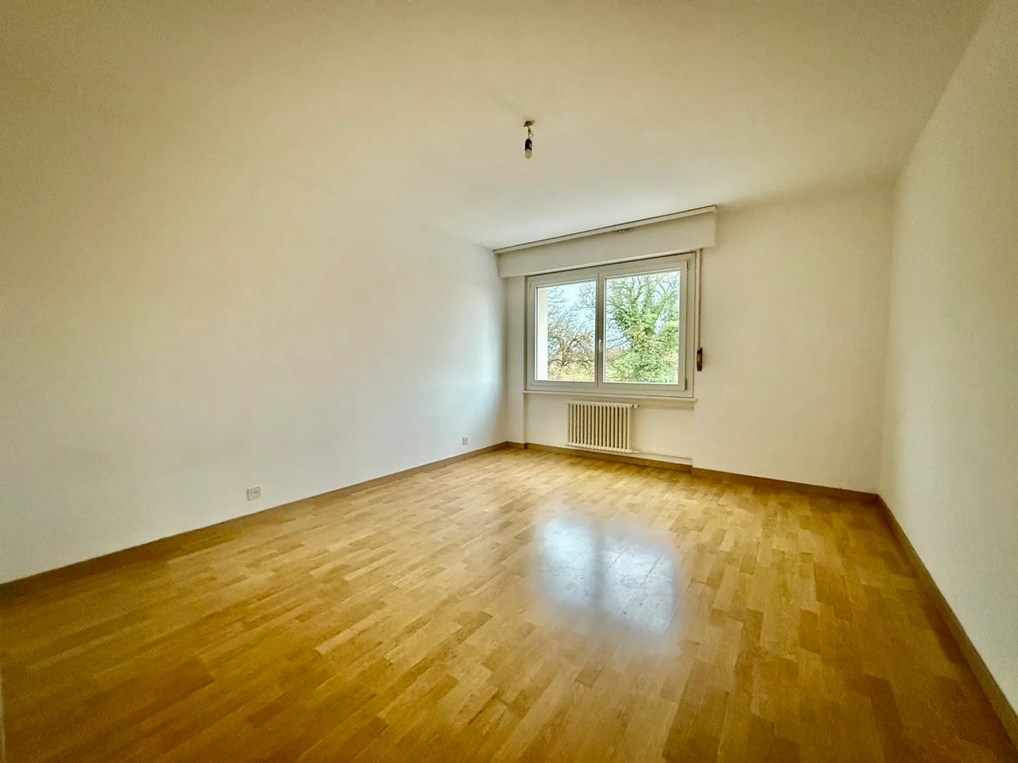 MISERY-COURTION / 4,5 Zimmer - Foto 6 von 9