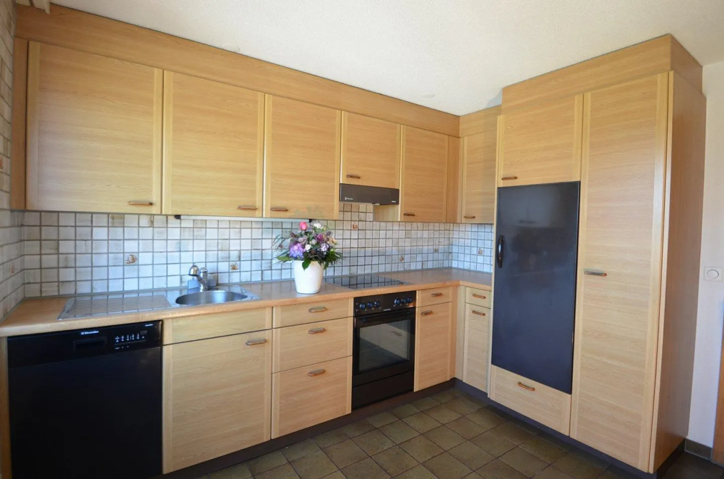 Bright 4½-room apartment with balcony and terrace - Photo 10 of 10