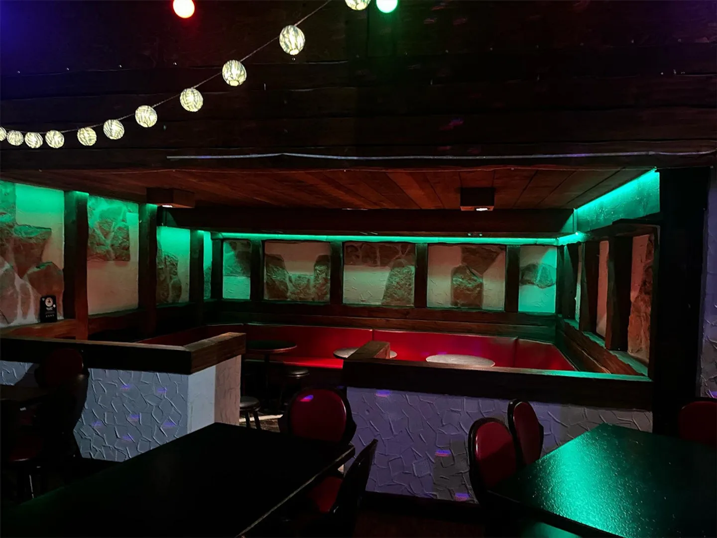 Dance Venue for Rent in Grellingen – 250 m² for CHF 3,000.– - Photo 7 of 13