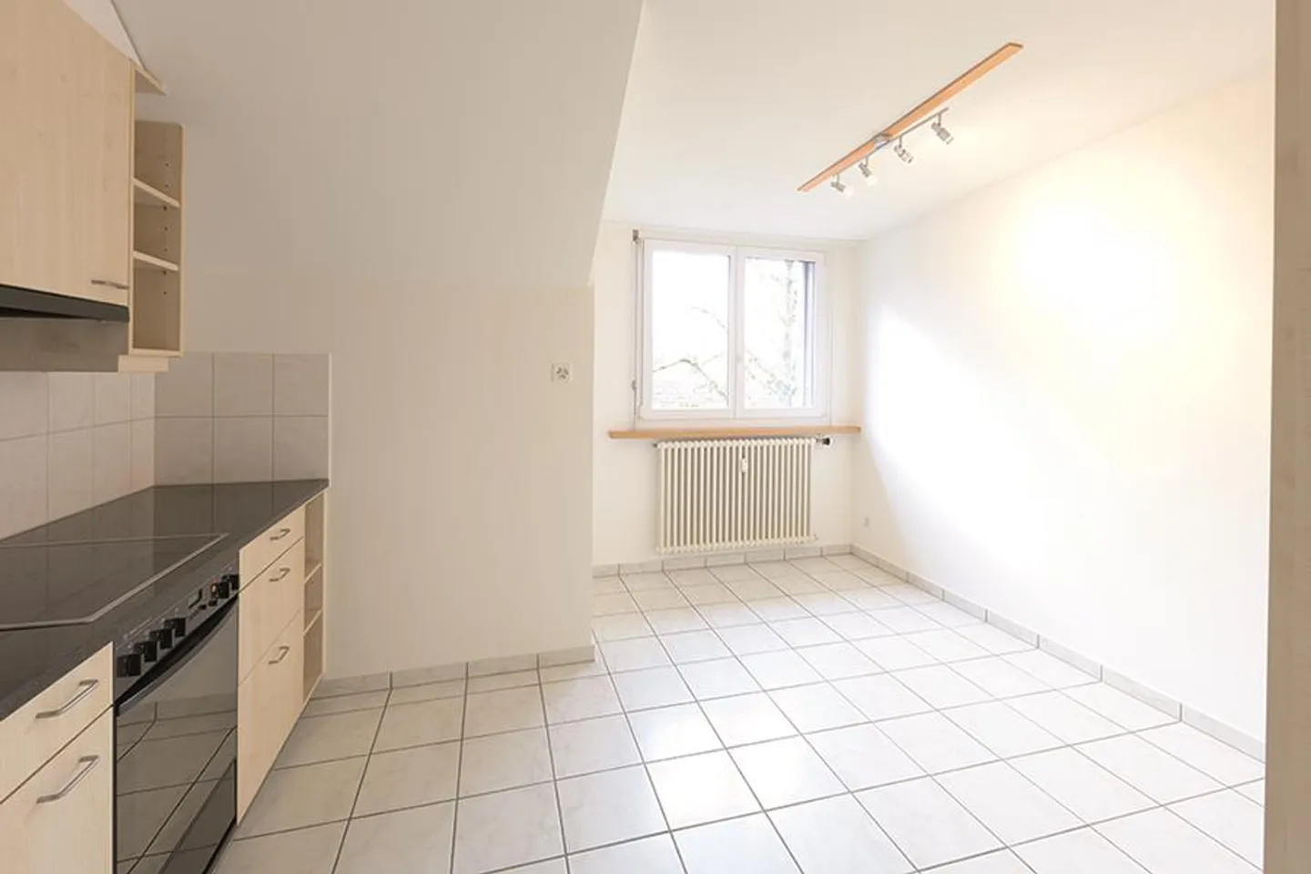 For singles or commuters - Photo 4 of 12