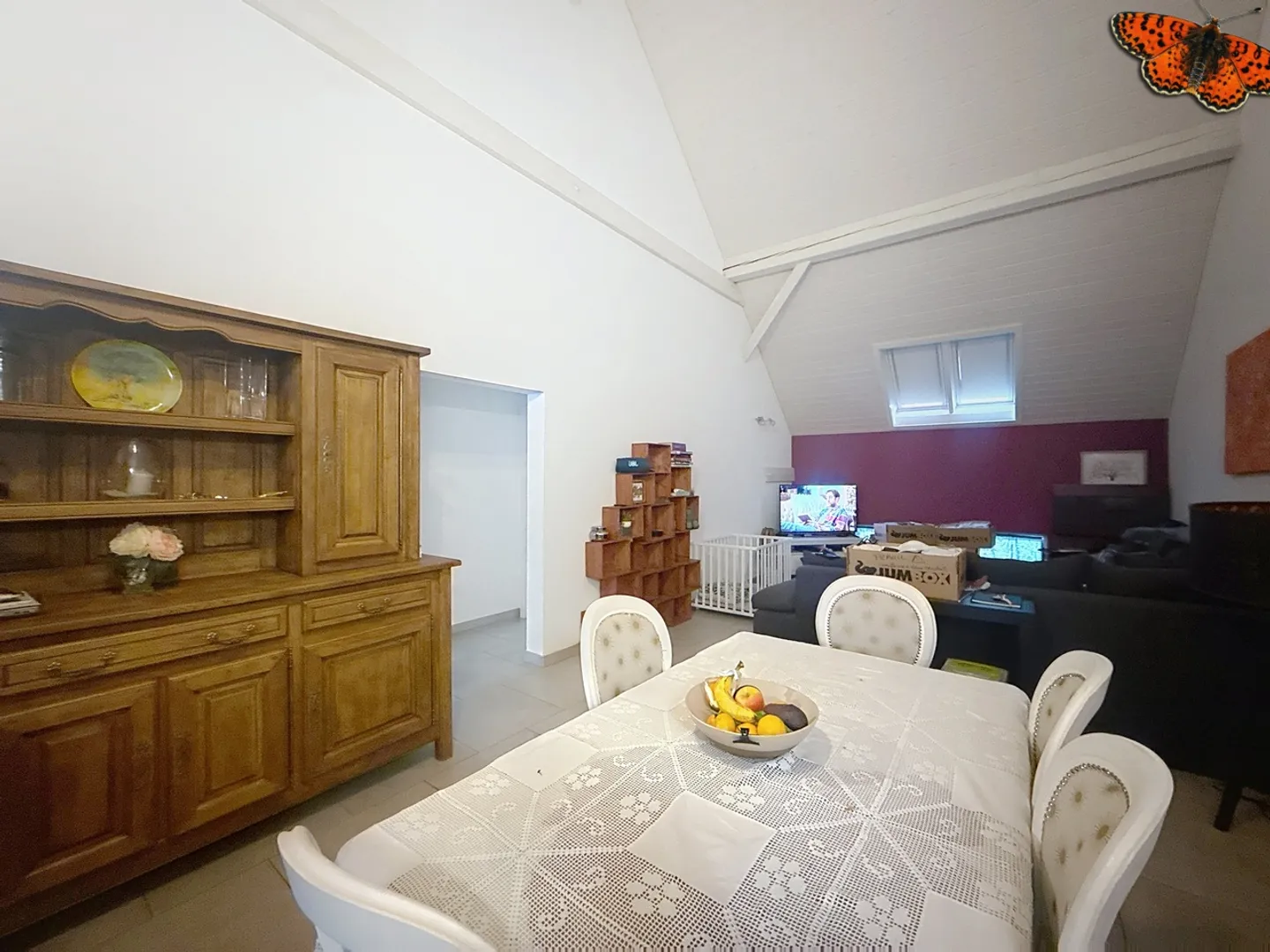 GERÄUMIGE 3 ½ ZIMMER - Mit einer Terrasse - Foto 6 von 10