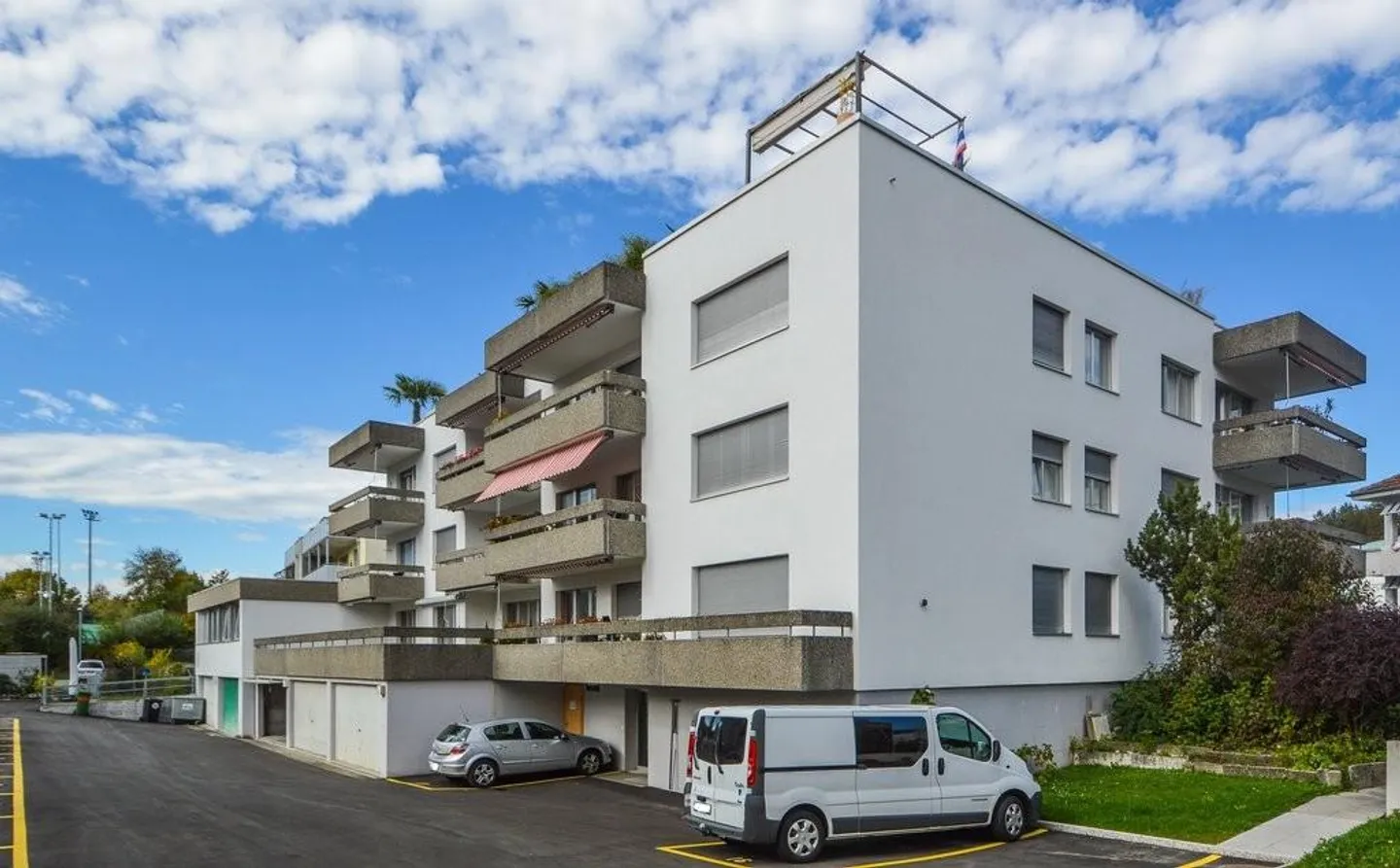 Appartement moderne au centre de Gümligen ! - Photo 1 sur 8