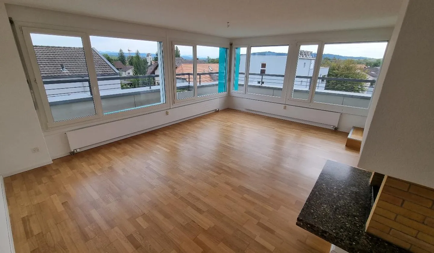 Appartement sous les combles de 5,5 pièces - Photo 1 sur 5