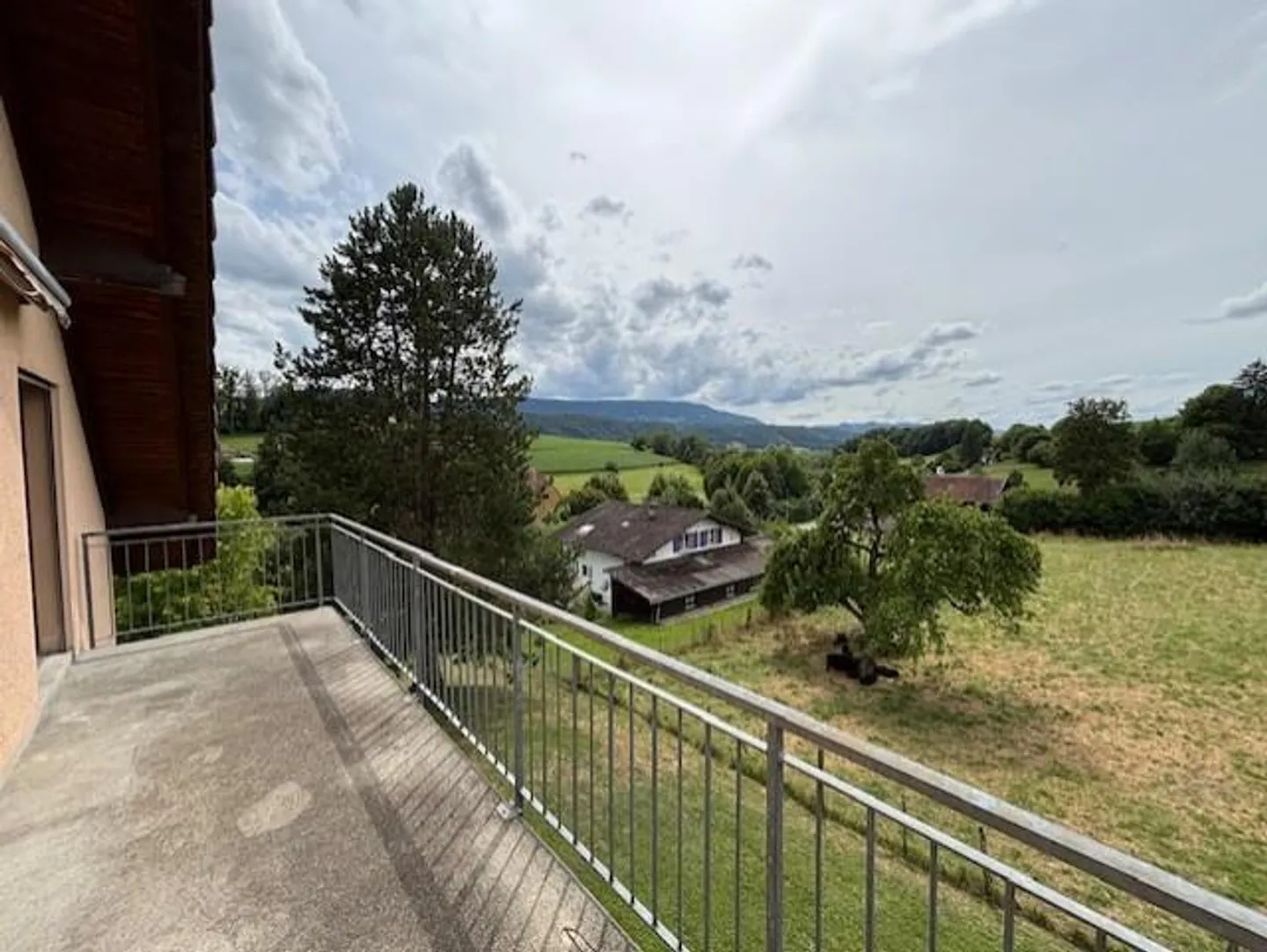 Charmante 3.5-Zimmer-Wohnung - Foto 2 von 8