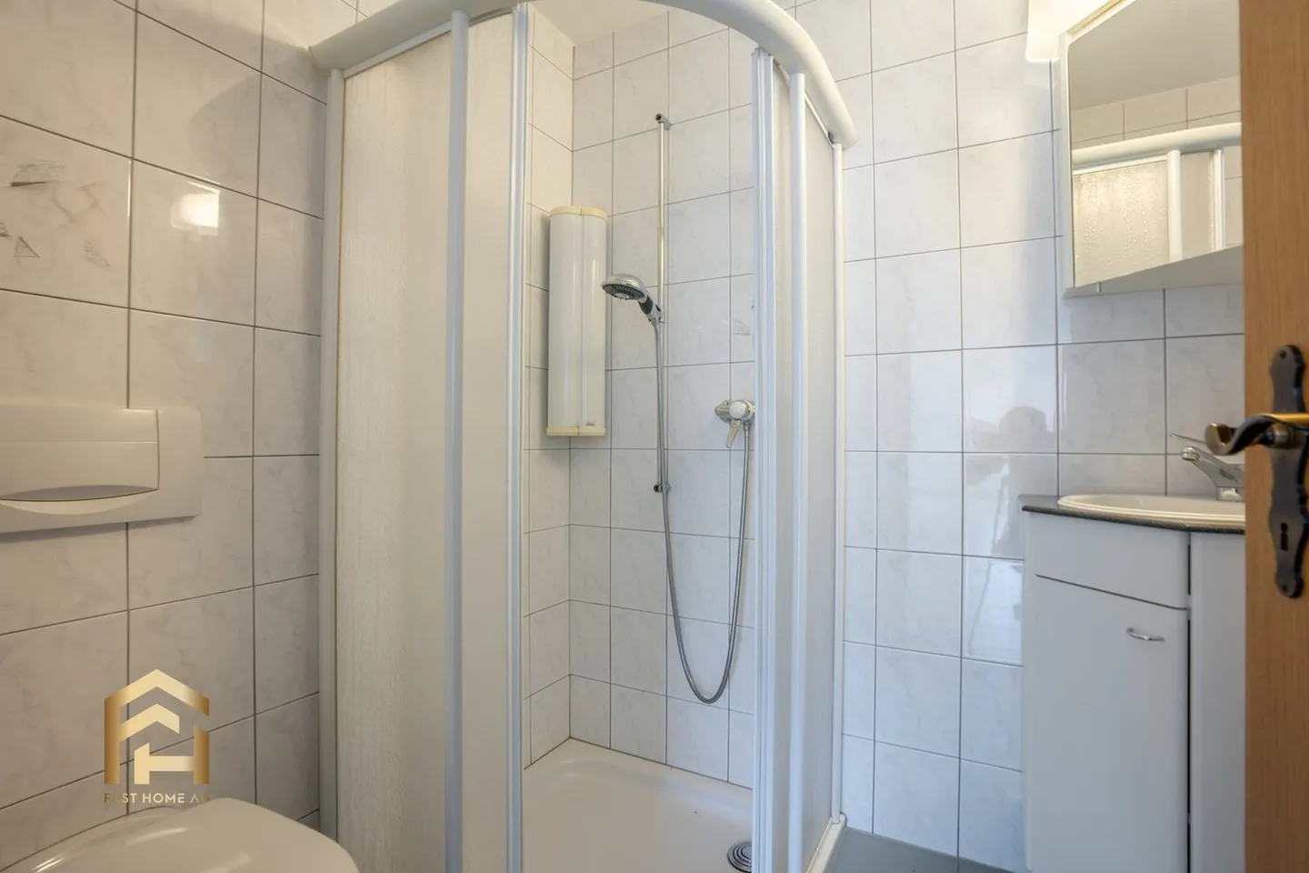 Spacious 5.5-room apartment including the possibility to expand the attic - Photo 8 of 13