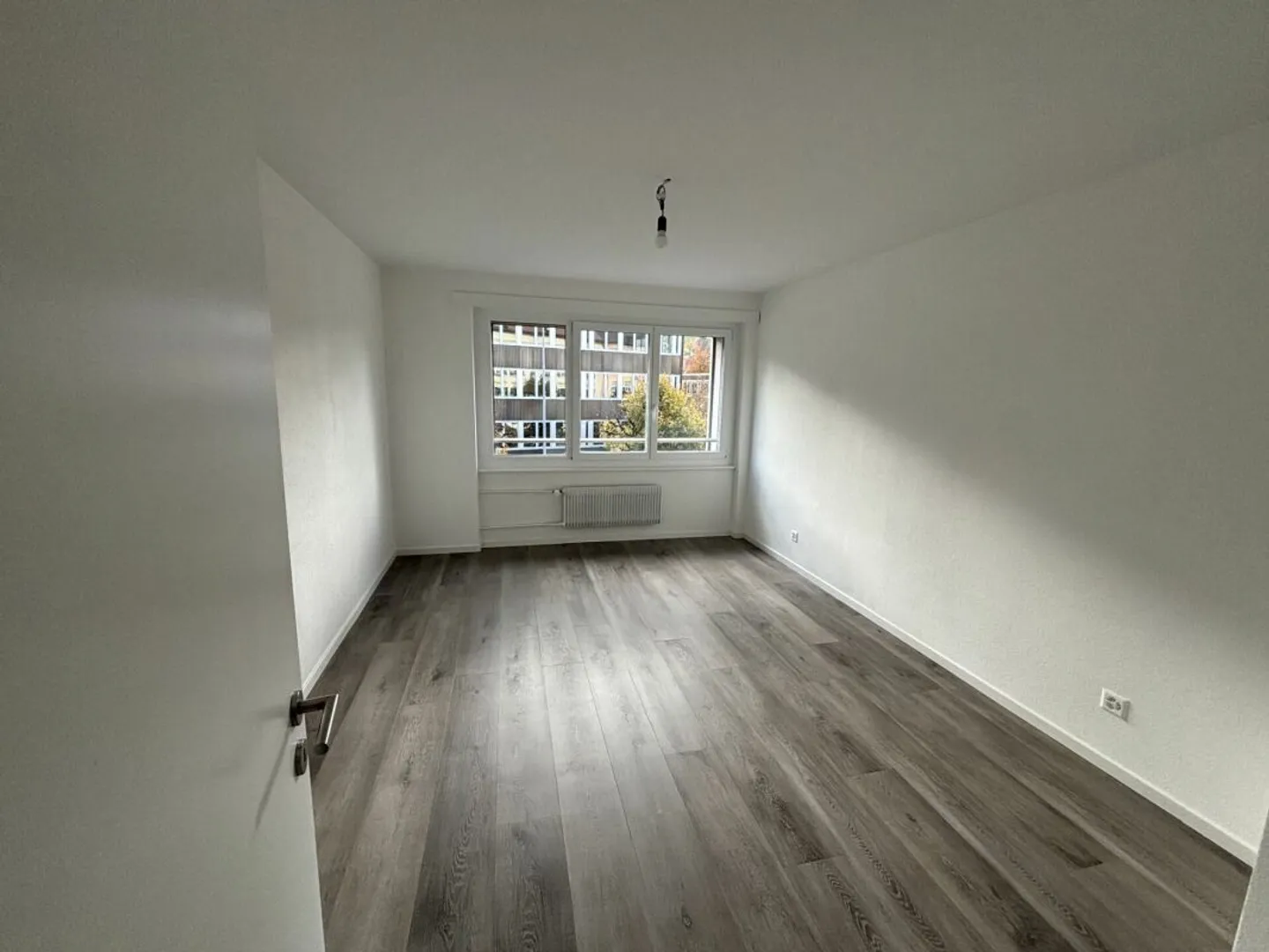 Apartment for rent - Photo 6 of 10