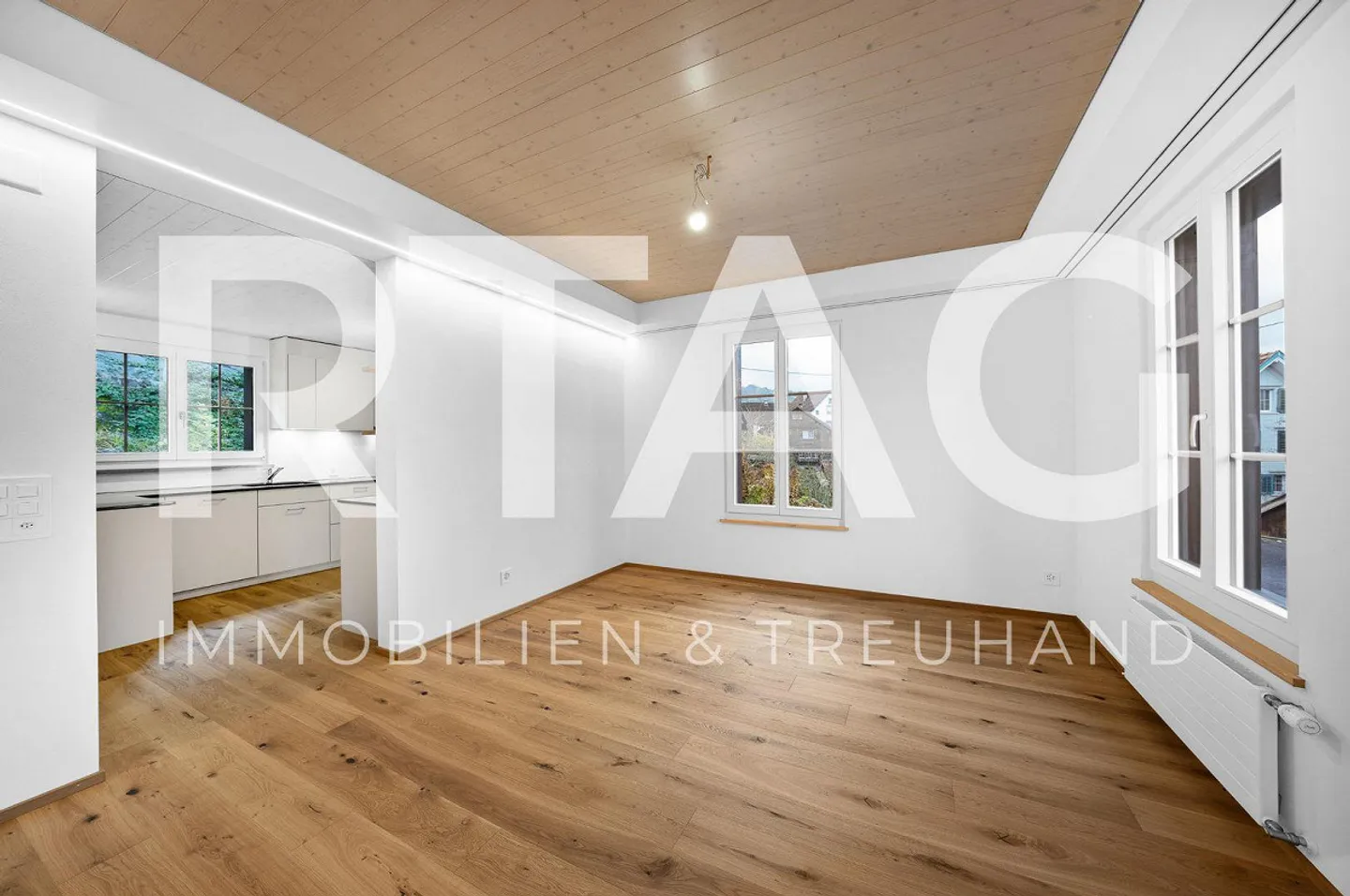 Maison individuelle - Photo 1 sur 12