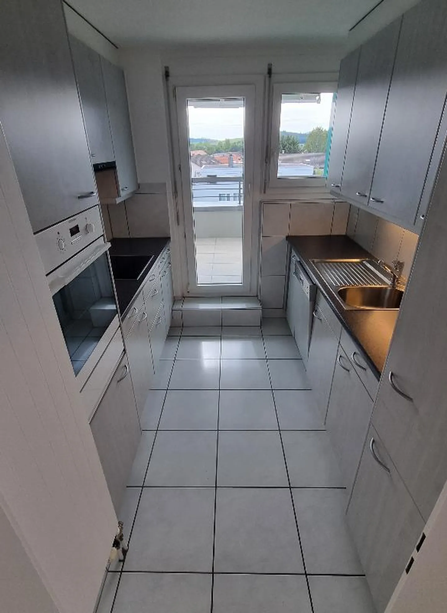 Appartement sous les combles de 5,5 pièces - Photo 3 sur 5