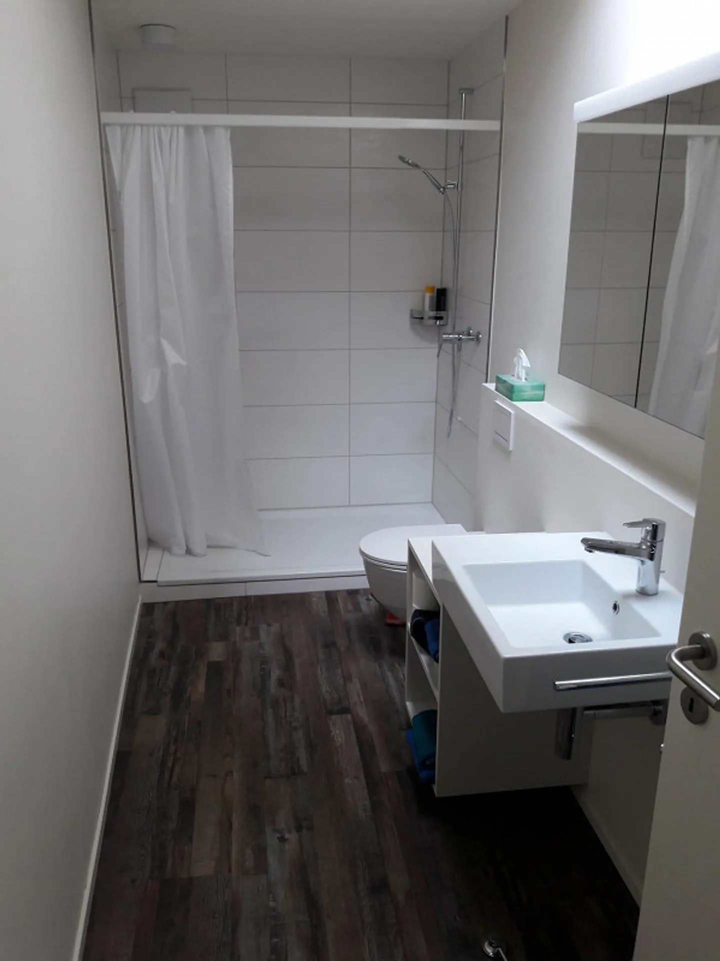 appartamento moderno e di alta qualità con 2 camere - Foto 2 di 4