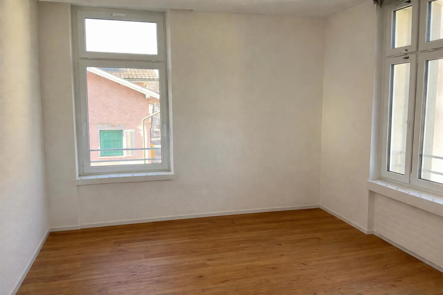 Moderne Wohnung mit guter Anbindung - Foto 4 von 7