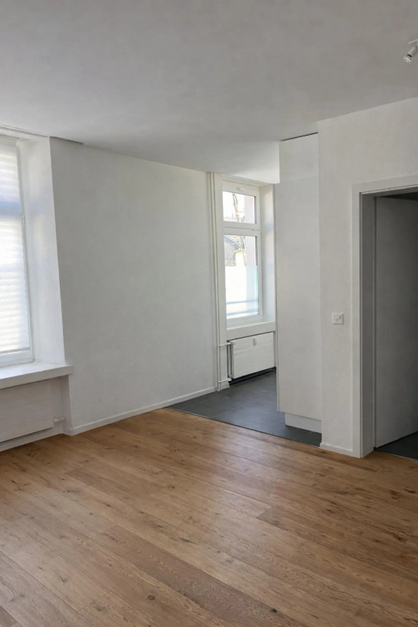 Moderne Wohnung mit guter Anbindung - Foto 6 von 7