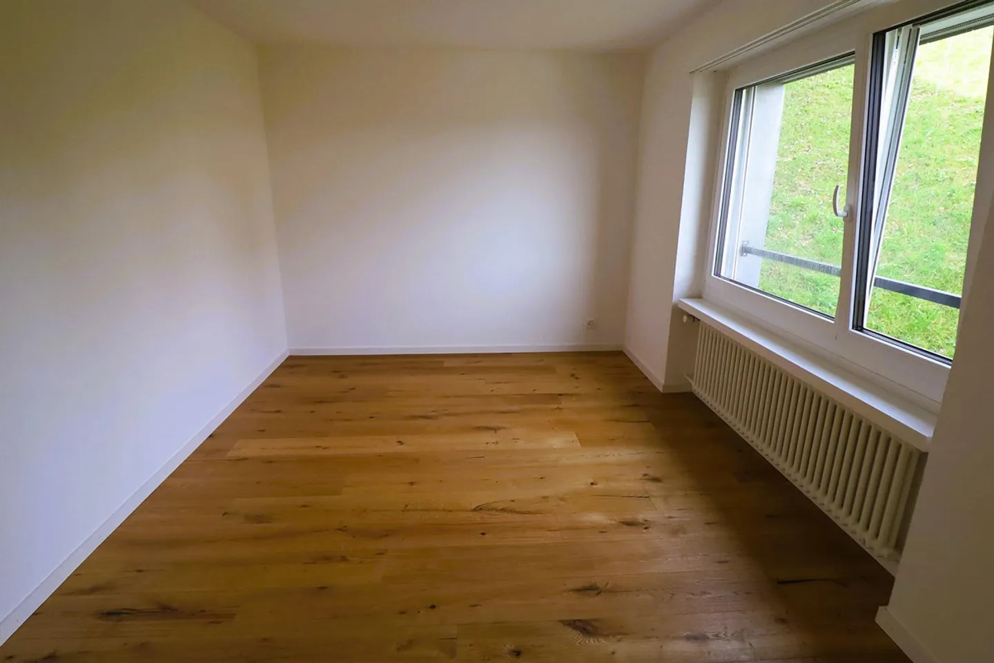 4.5 Room Apartment Above the Rooftops of Speicher - Photo 5 of 9