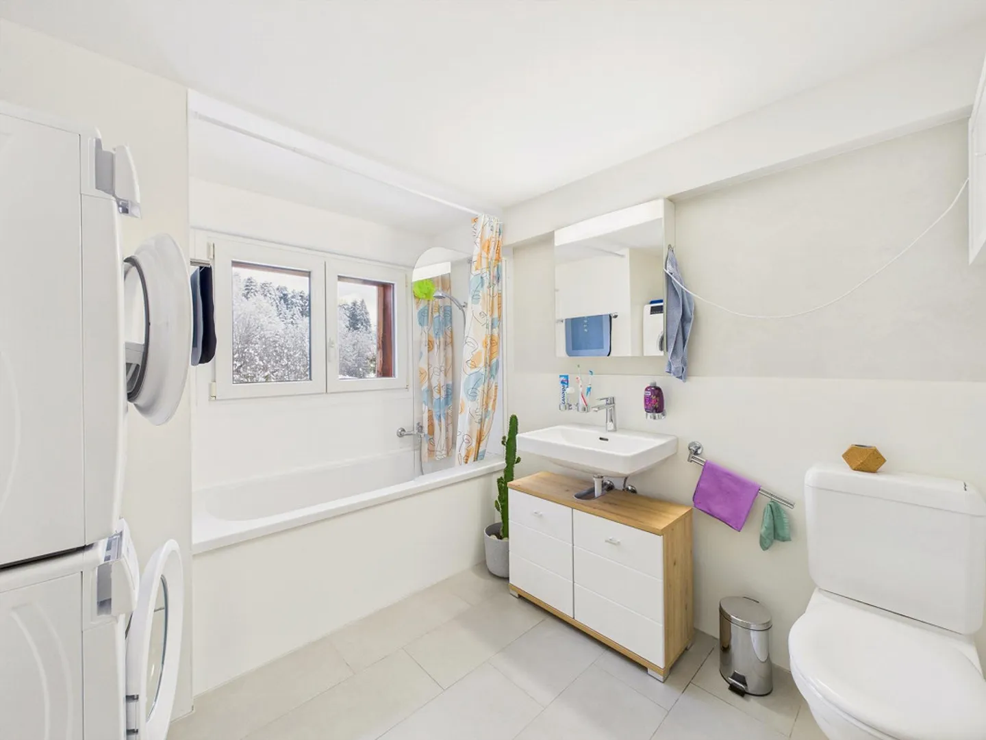 Ensemble immobilier unique à Vuisternens-devant-Romont – espaces spacieux et grand potentiel - Photo 14 sur 17