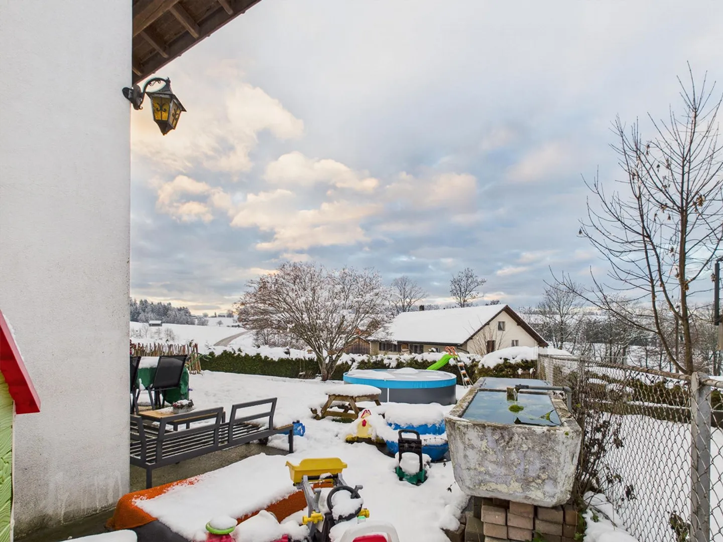 Ensemble immobilier unique à Vuisternens-devant-Romont – espaces spacieux et grand potentiel - Photo 16 sur 17