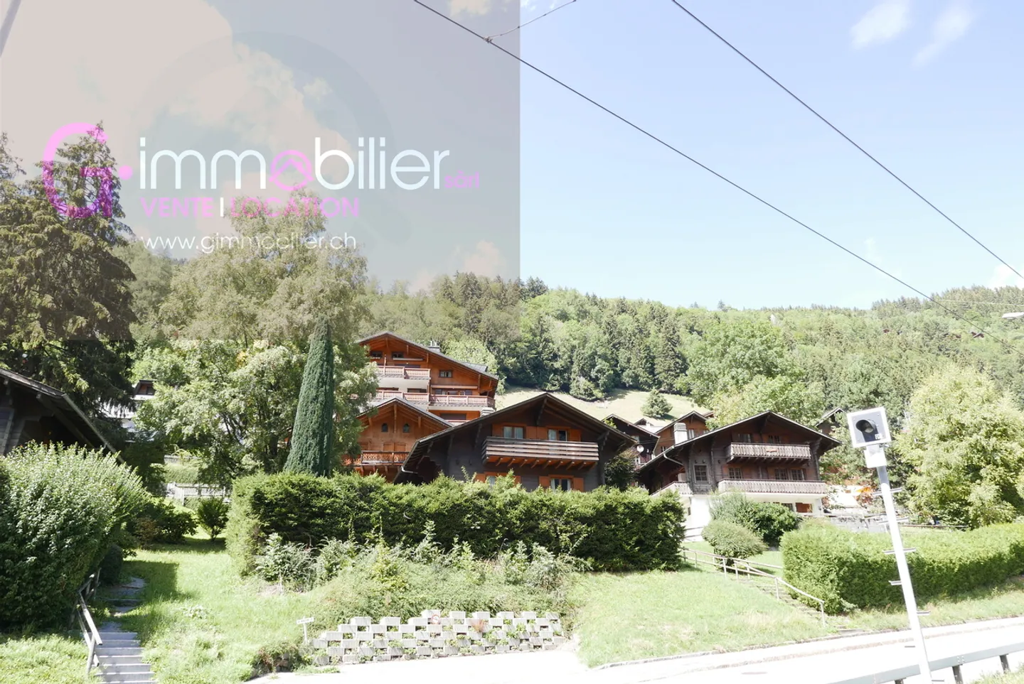 Single house for sale - Photo 1 of 20