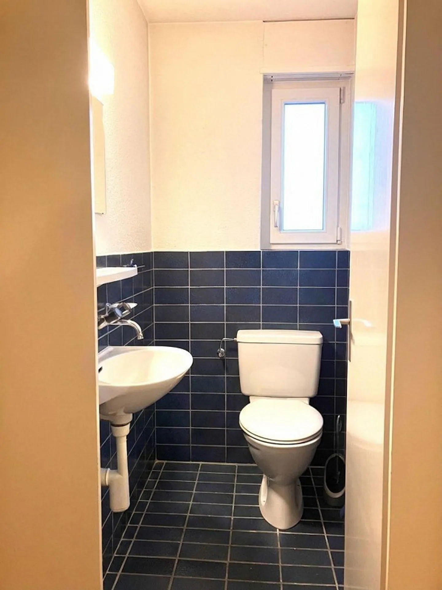 Appartamento giardino ad Andelfingen: appartamento di 2,5 locali ben tenuto con ascensore - Foto 8 di 9