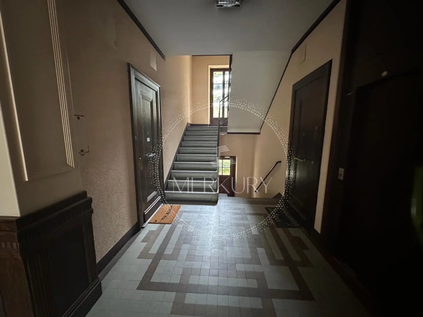 A charming 3-room apartment located in the Plainpalais district - Photo 1 of 1