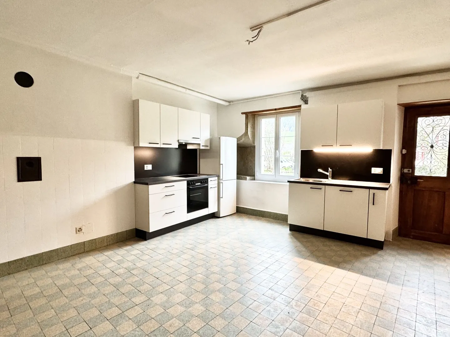 Casa singola in affitto - Foto 2 di 8
