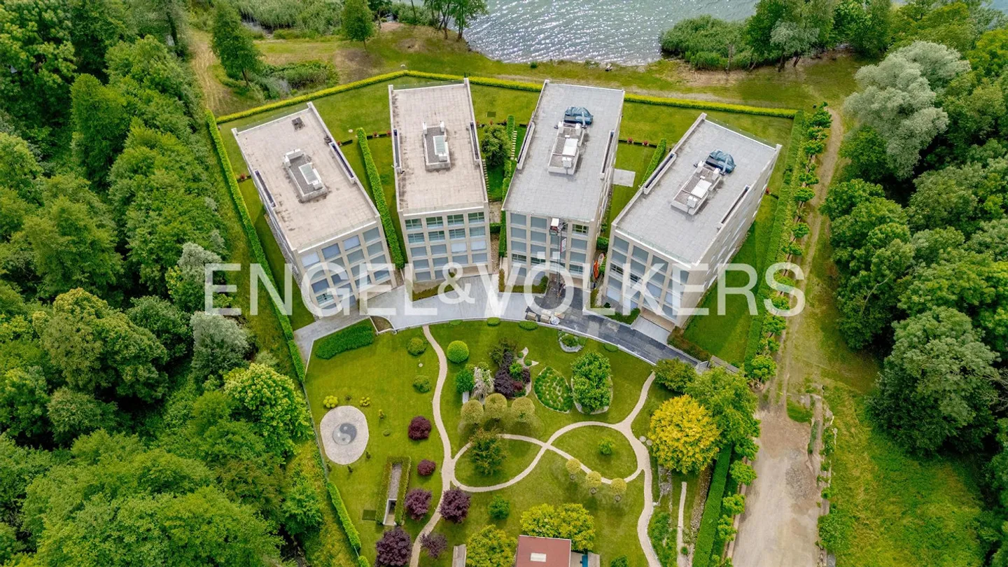 Raffinatezza e Relax direttamente al Lago - Foto 12 di 13