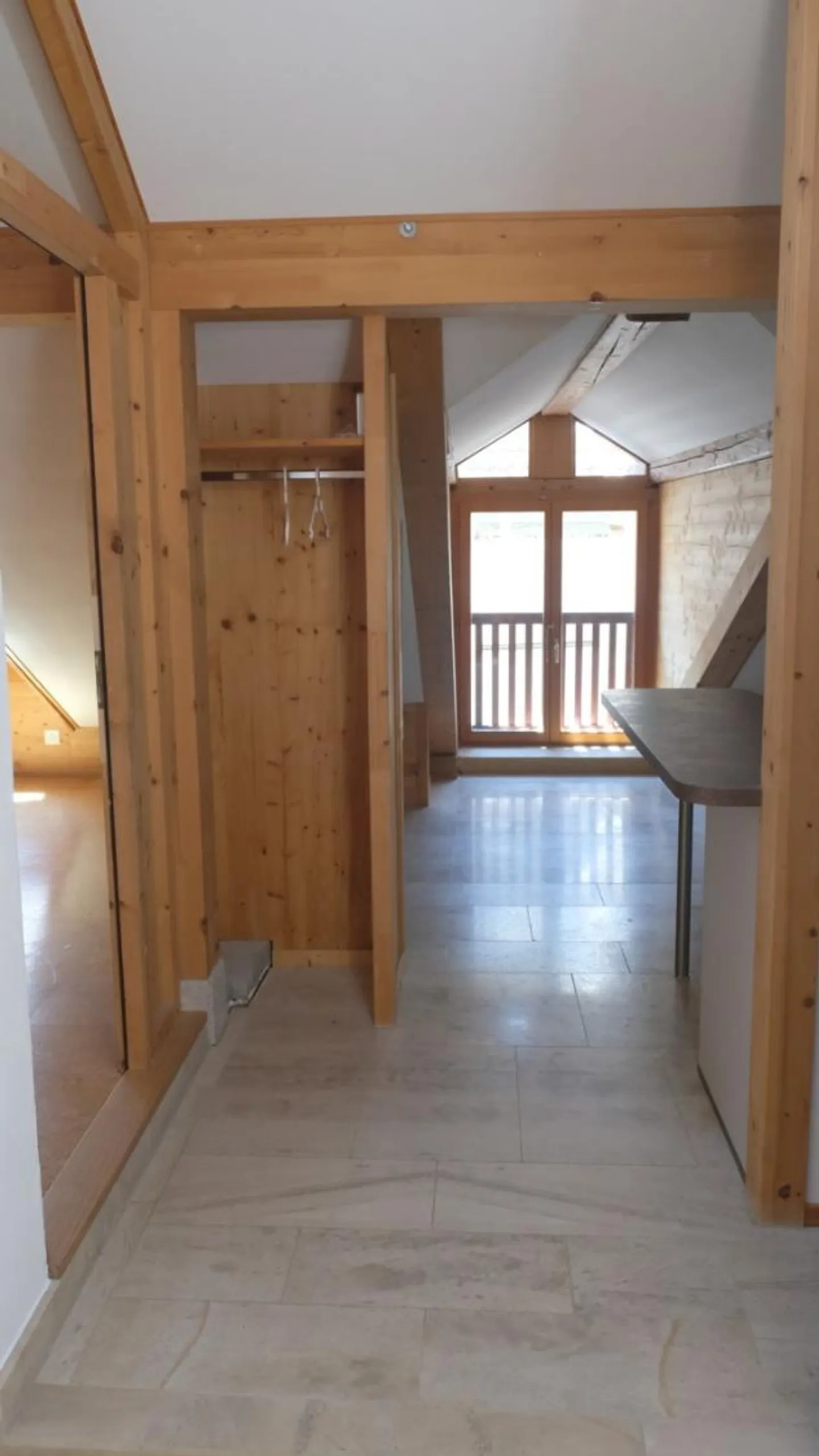 1.5 Room Apartment - Photo 3 of 6