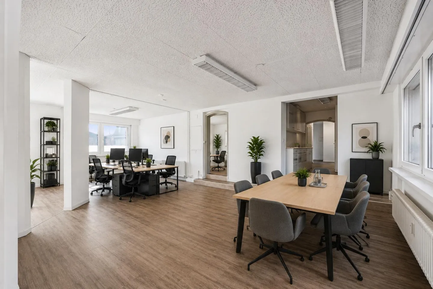 Espace de bureau prêt à emménager au cœur de Binningen - Photo 1 sur 13