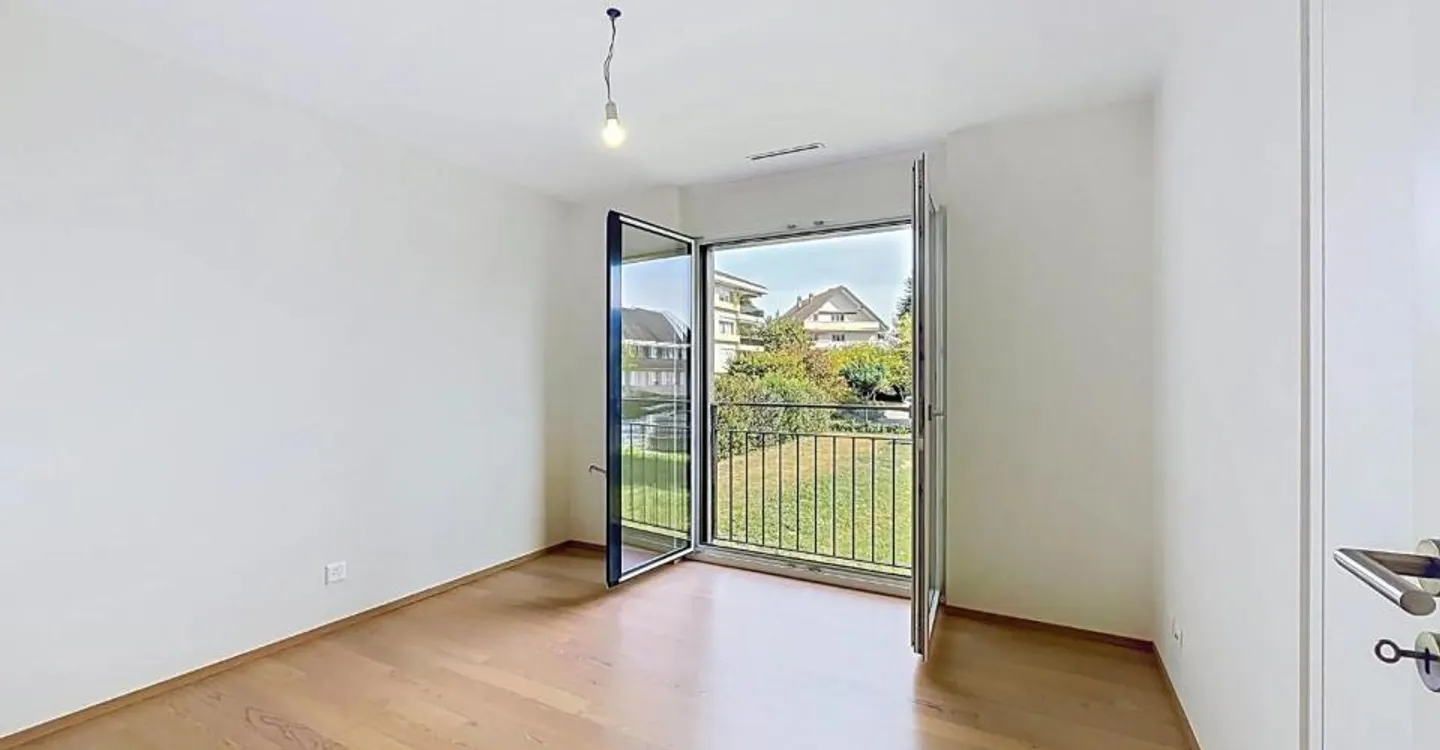 Élégant 4,5 pcs de standing avec terrasse de 28 m² - Photo 12 sur 13