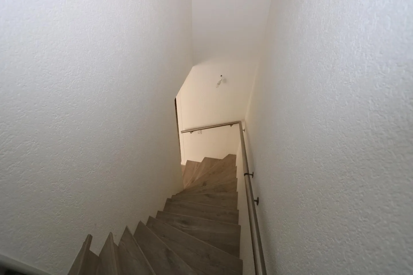 Duplex-Wohnung mit 6 Zimmern im Dachgeschoss in Chêne-Bougeries - Foto 7 von 17