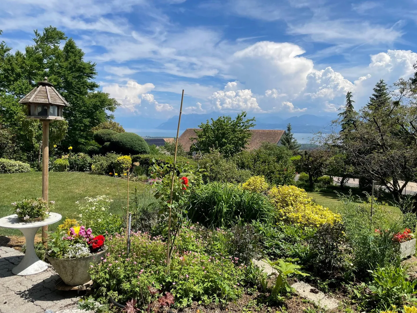 Magnifica villa indipendente con splendida vista sul lago a Féchy - Foto 19 di 19
