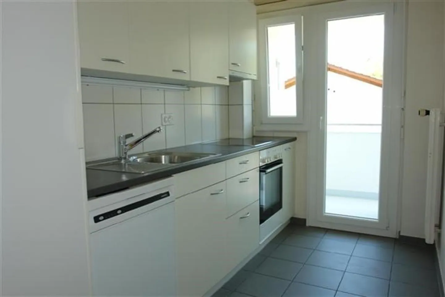 Sanierte 4,5 Zimmer-Wohnung - Foto 2 von 13