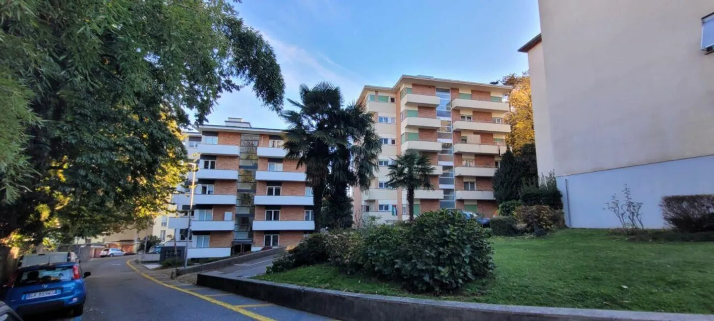 LUGANO | 92 m2 | 2.5 FURNISHED | NEXT TO VILLA SASSA and CIVIC HOSPITAL - Photo 13 of 14