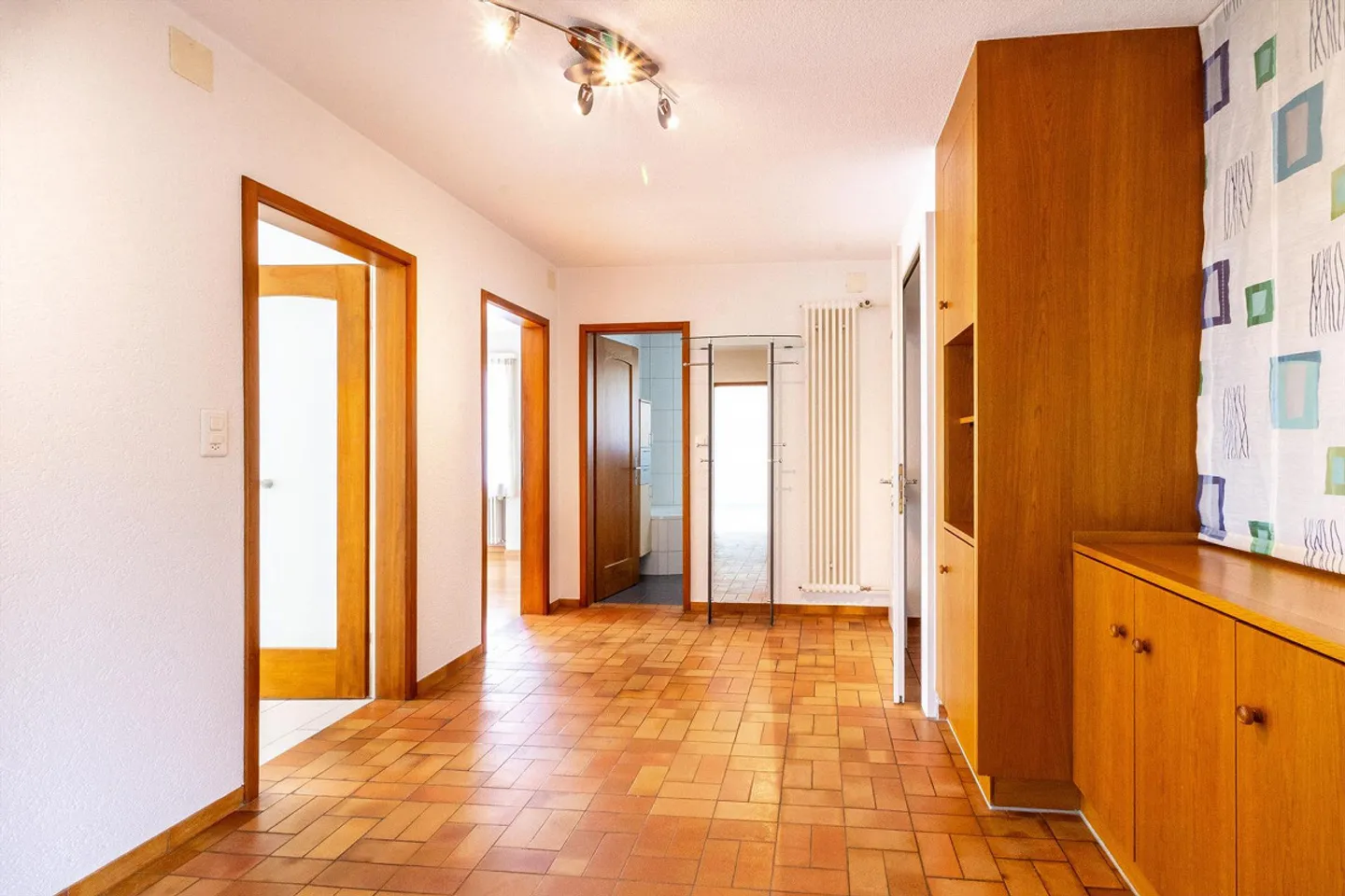 Appartamento 4½ locali con giardino d'inverno e bellissimo giardino - Foto 5 di 18