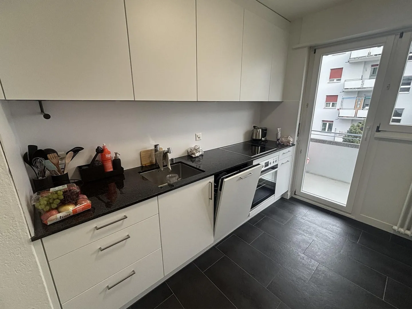 Cercasi subentrante - appartamento tranquillo a Muttenz - Foto 10 di 12