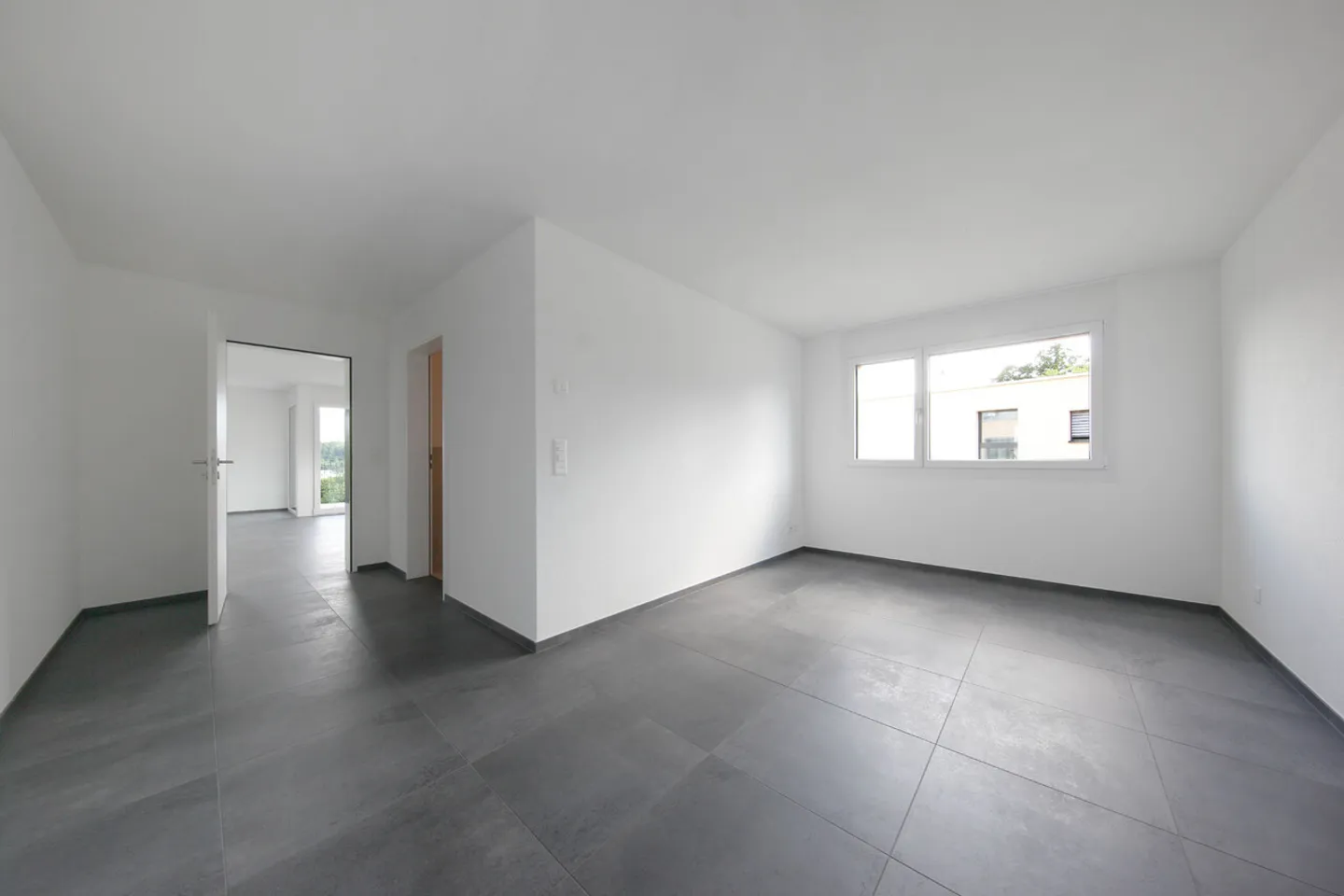 Comfortable, modern, spacious apartment with a panoramic view - Photo 8 of 10