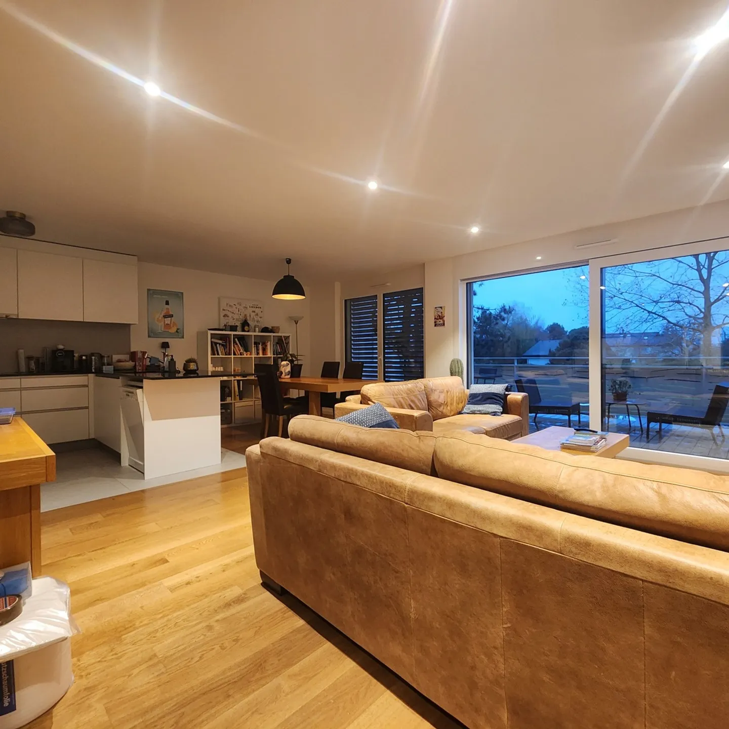 Rare opportunity in the Holy Land with this magnificent 3.5-room apartment - Photo 3 of 10