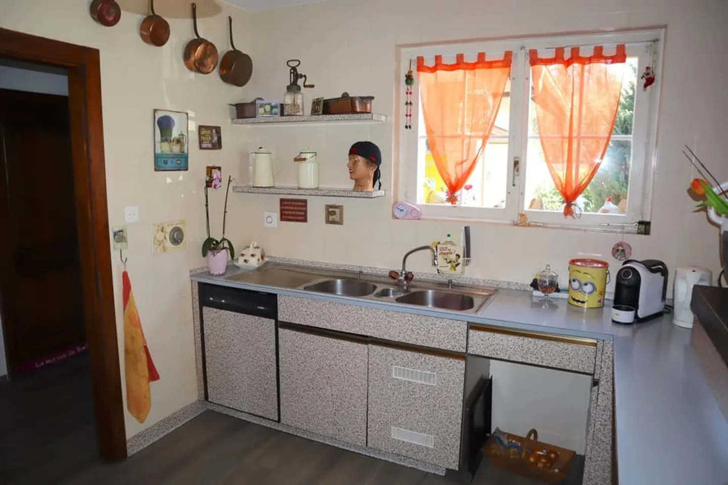 Grande villa familiale avec jardin de rêve et magnifique vue - Photo 4 of 12