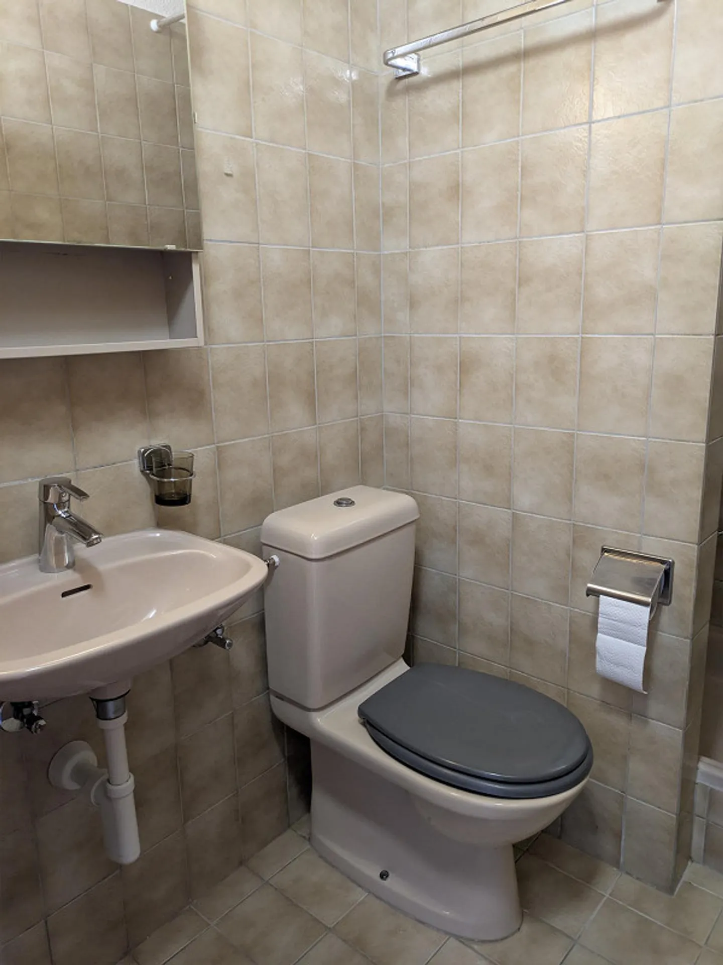 Appartement sous les combles de 2,5 pièces - Photo 5 sur 5