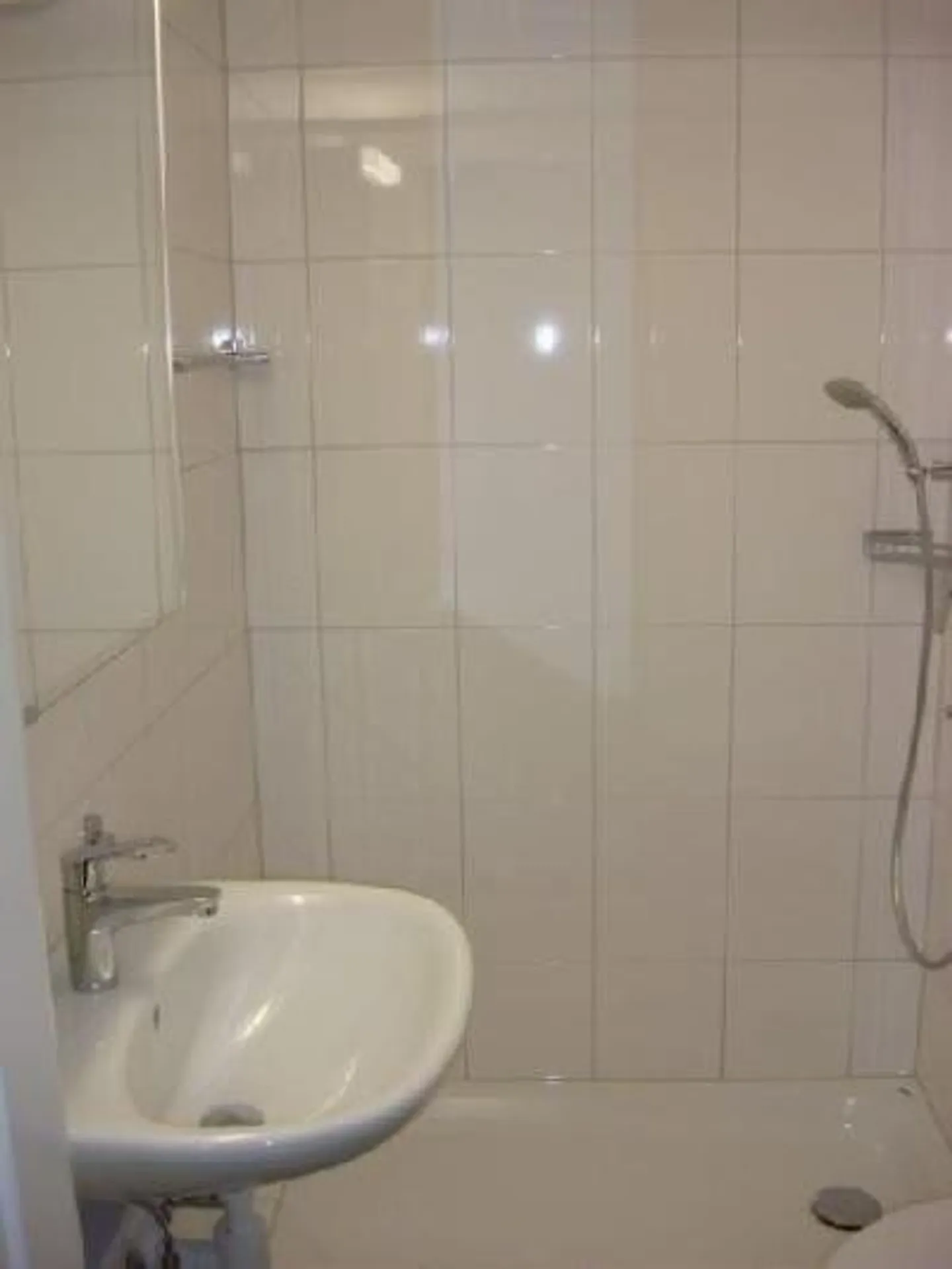 Appartement confortable dans le quartier populaire de Gundeli - Photo 3 sur 4