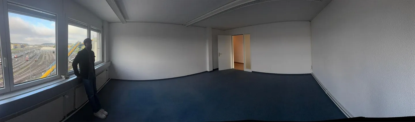 Moderner Büroraum in Winterthur - Foto 1 von 3