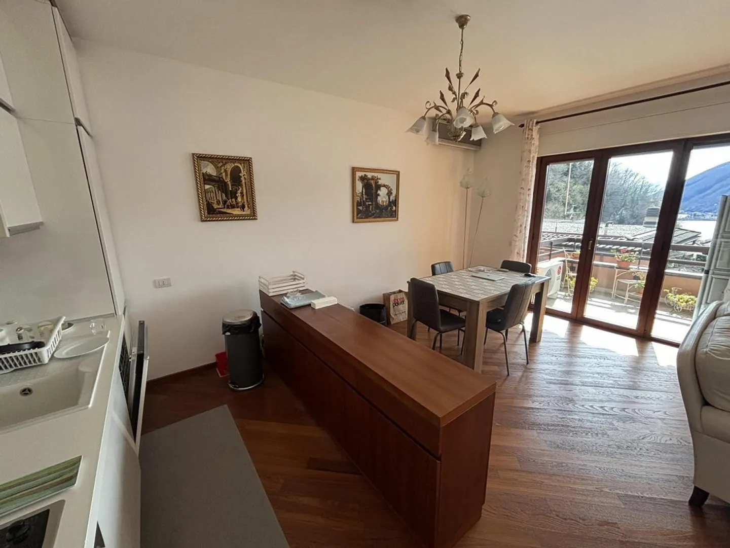 Appartement ensoleillé avec vue sur le lac - Photo 7 sur 20
