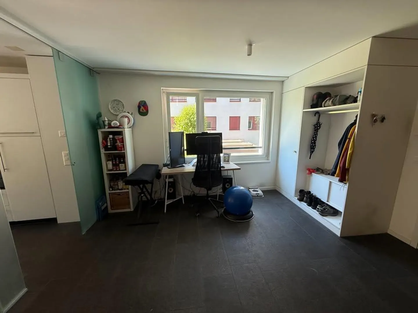 Bel appartement de jardin | Acceptant les animaux de compagnie | Mai - Août - Photo 5 sur 9