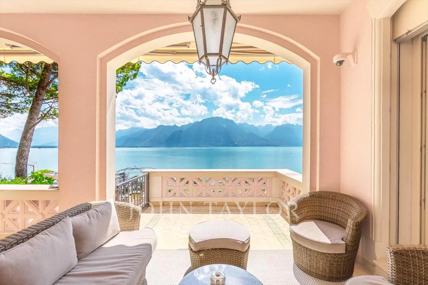 Appartamento lussuoso con vista spettacolare - Foto 4 di 13