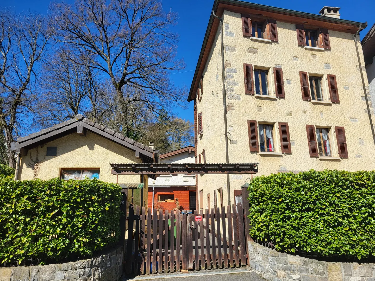 Affascinanti Edifici Multi-Familiari - Foto 1 di 1