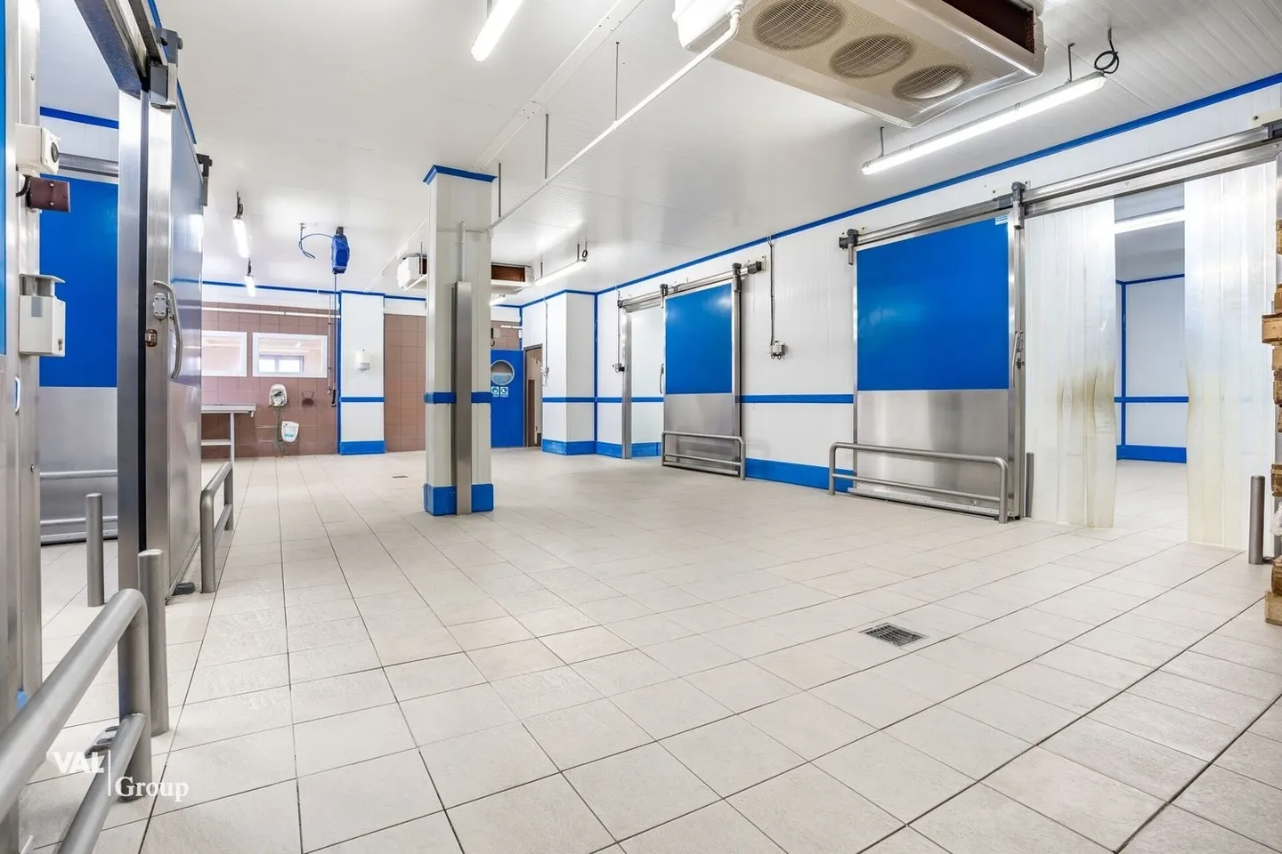 Rental Opportunity - Versatile Industrial Hall in Saxon - Photo 9 of 9