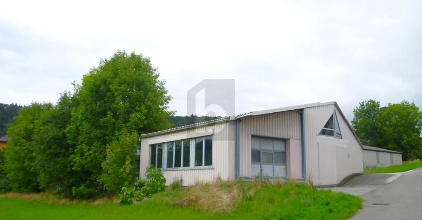 Espace Commercial Spacieux - Photo 1 sur 5