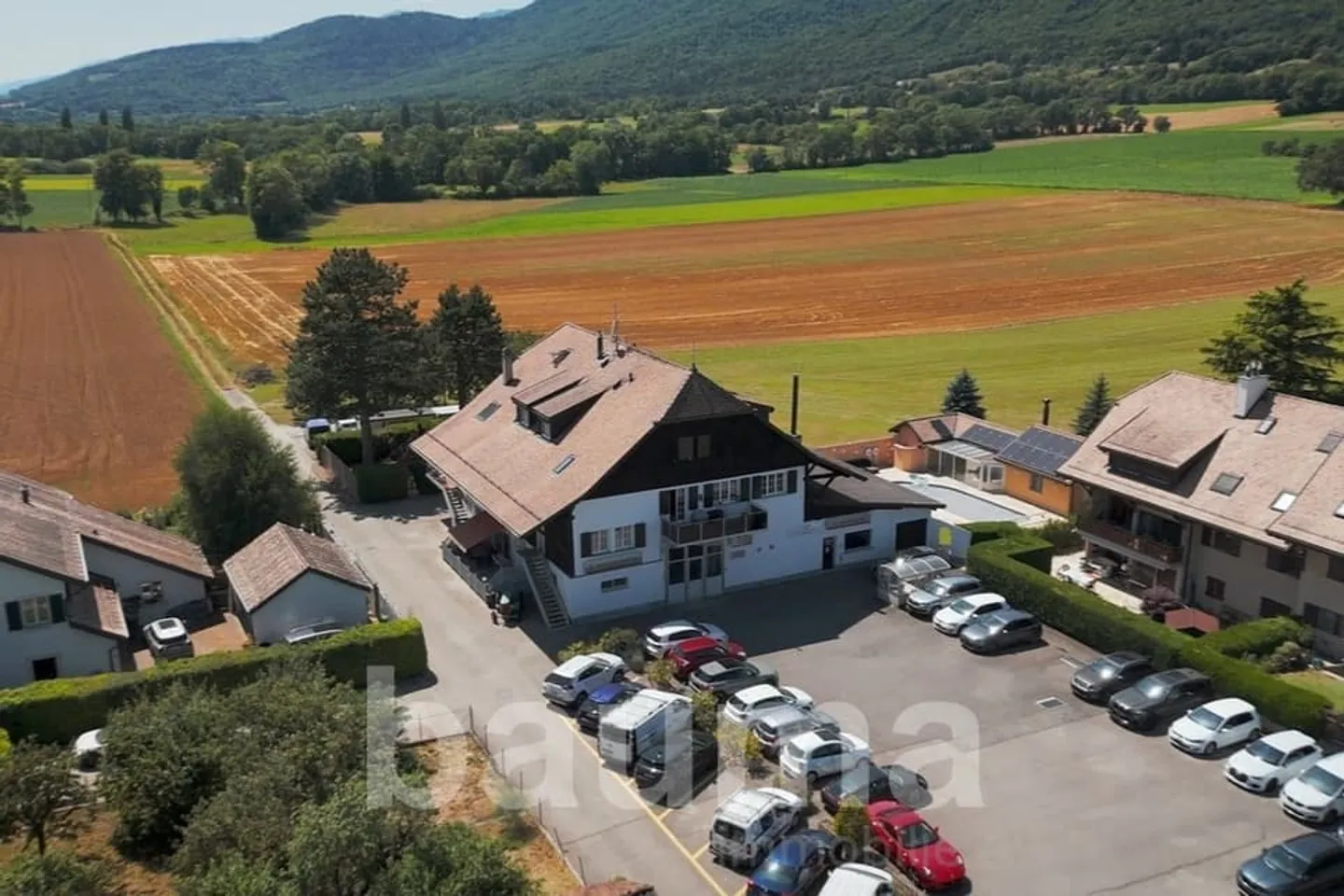 3,5 pièces au rez-de-chaussée - Photo 2 sur 13