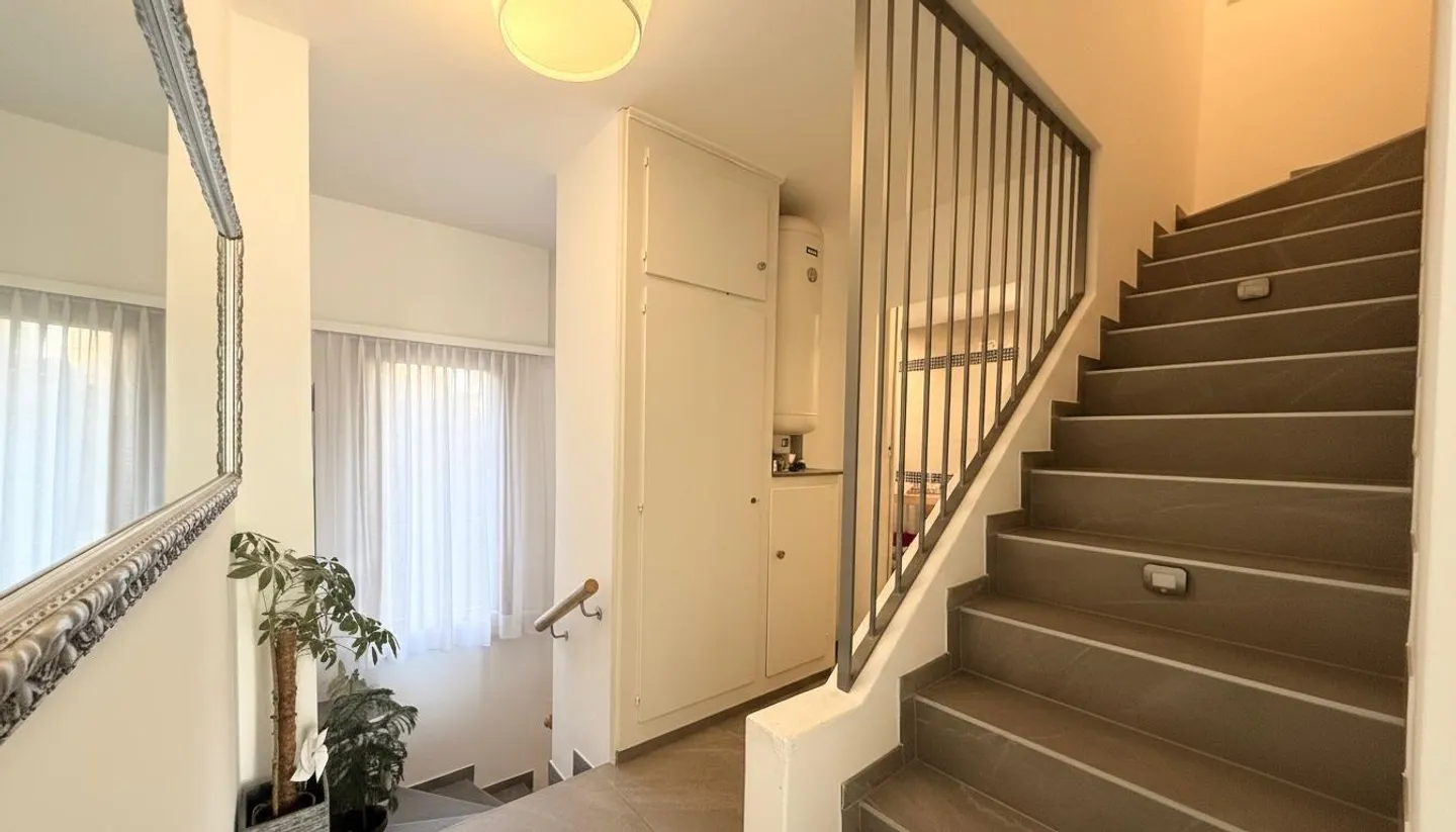 Renoviertes Reihenhaus in Contra - Foto 5 von 11