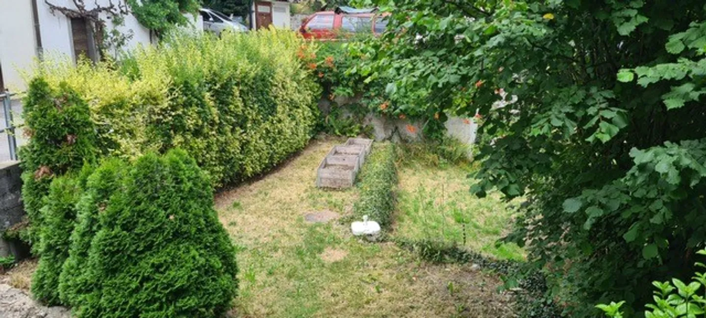 Triplex ingrandito con 4 camere - Foto 3 di 16
